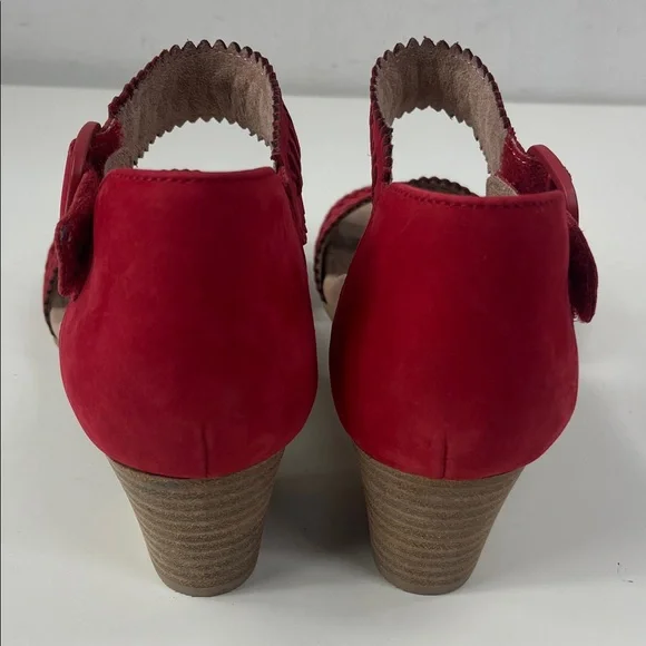 New Earth Ivy Seneca Bright Red Leather Sandals Size 9 - Picture 3 of 9